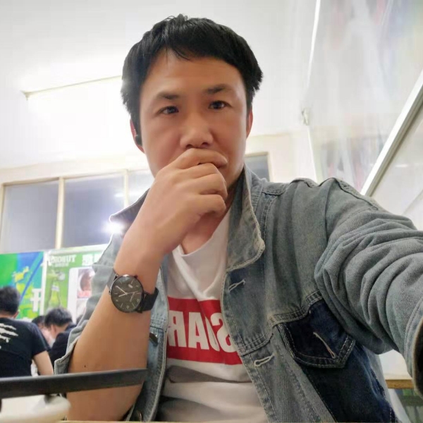 钢铁侠相许健忘的照片