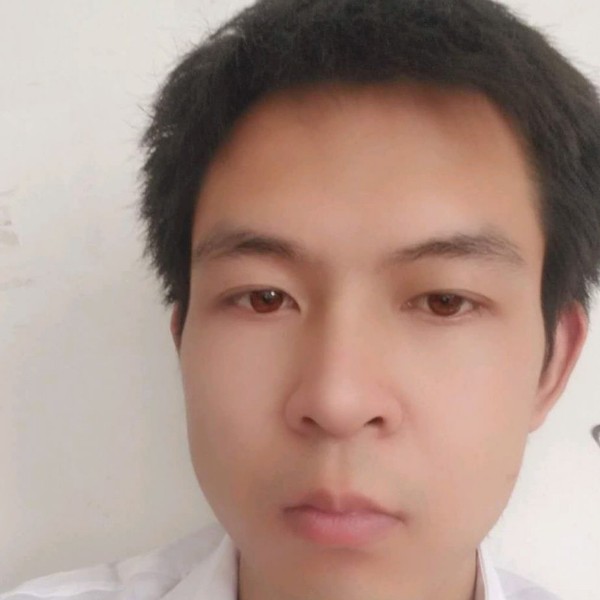 大地回眸冷傲的照片
