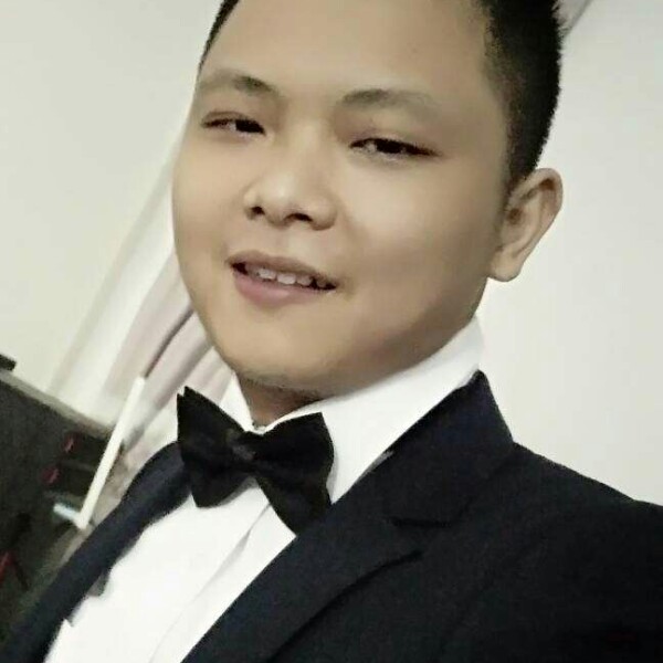 白云漫步旧时光的照片