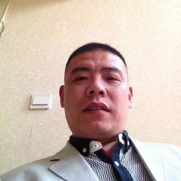 月亮等待危机的照片