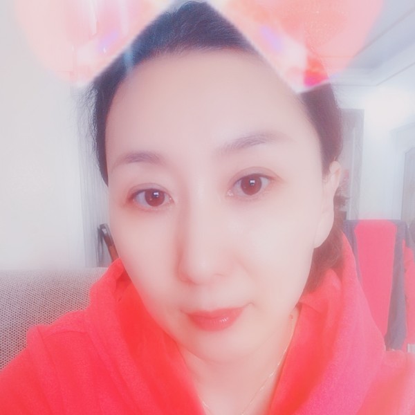 娅宁的照片