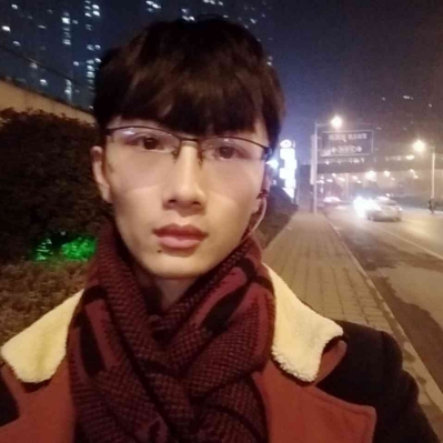 白衣为卿的照片