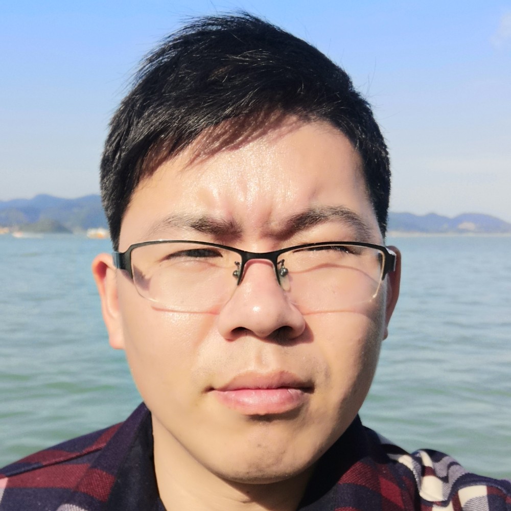路灯缥缈的照片
