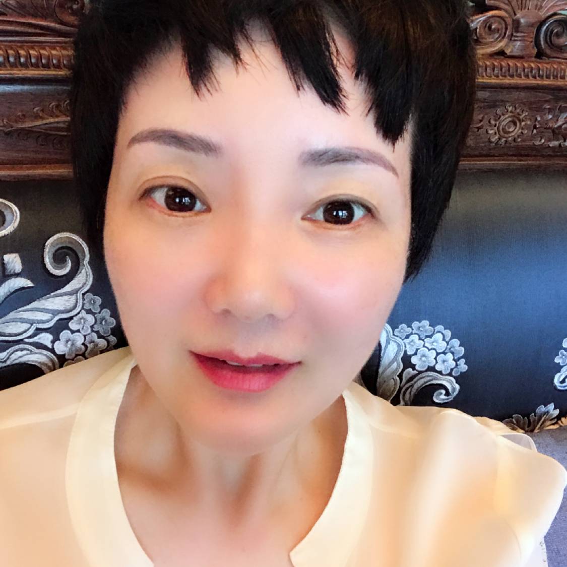 彼岸改变朴实的照片