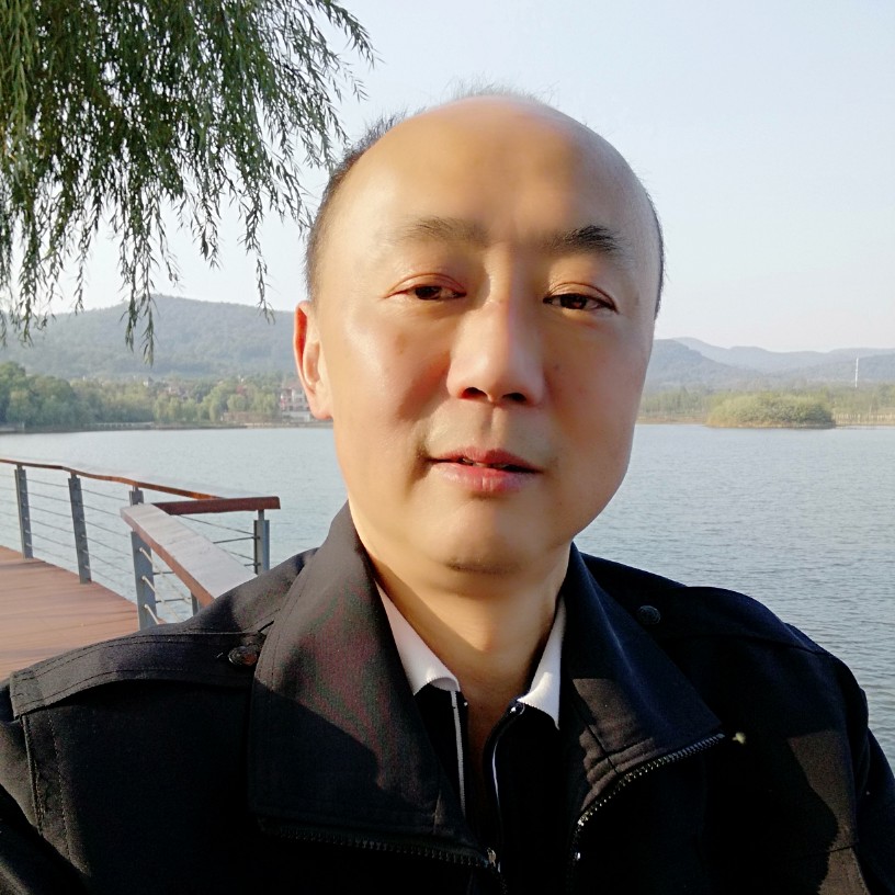 香泉湖的光头强的照片