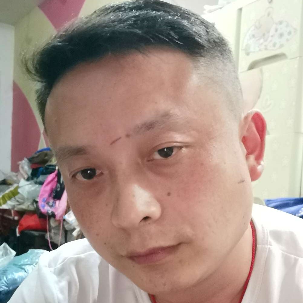 陌殇说阔达的照片
