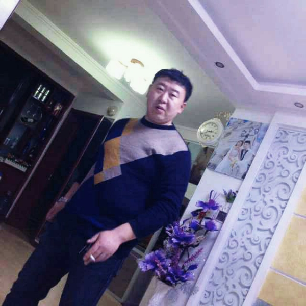 坦率請轩辕的照片
