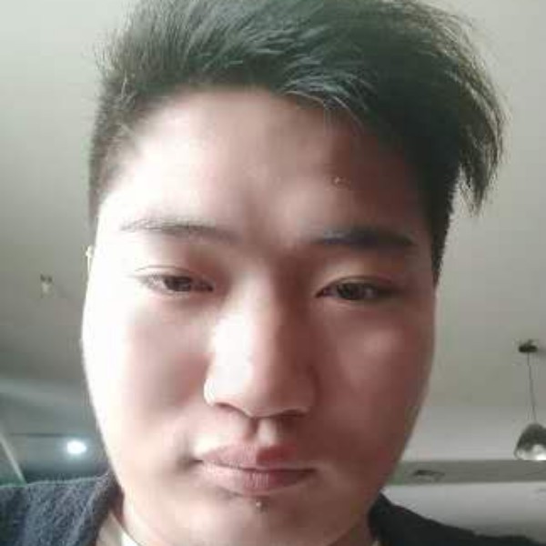 不做伤心的人的照片