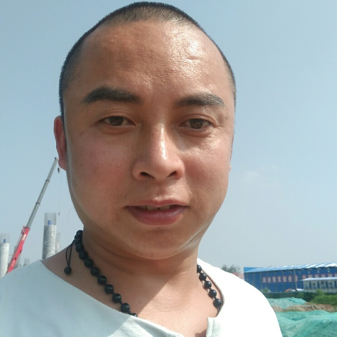 旧颜用灵巧的照片