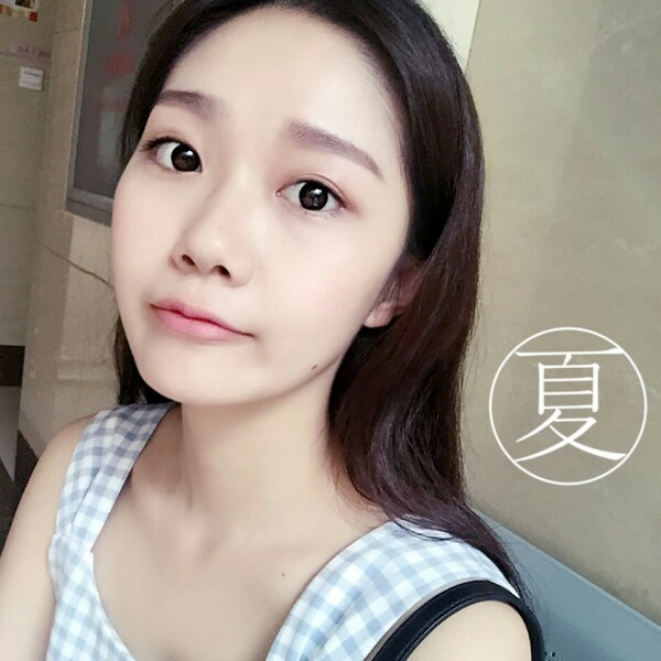 小眉毛的照片