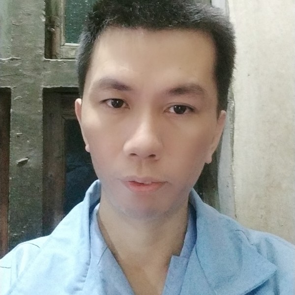 成奇的照片