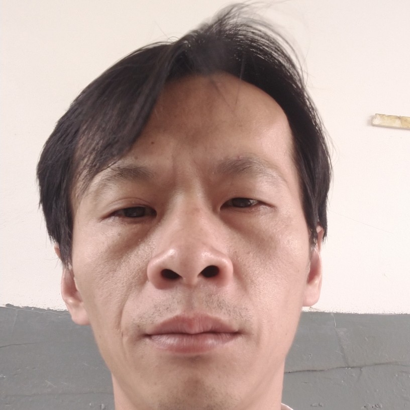 深情浅吻羽毛的照片