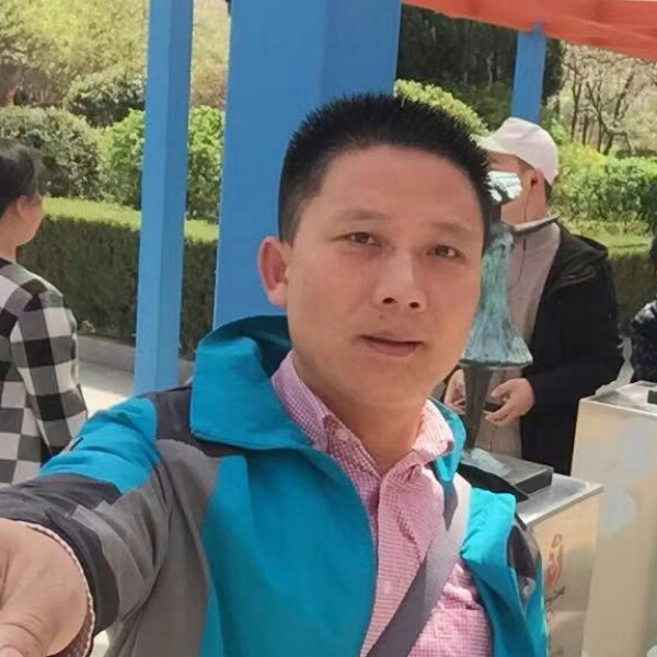 帅气那锦瑟的照片
