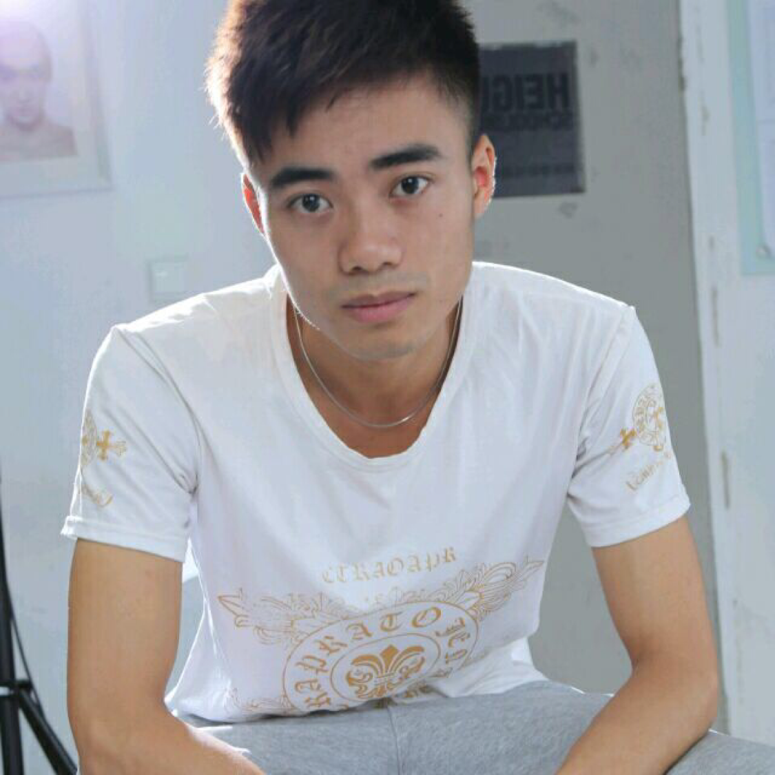 虎的猫宁的照片