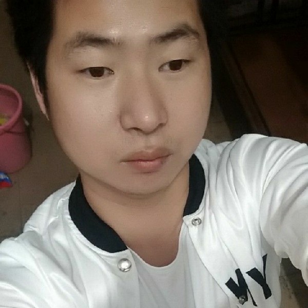 何致希的照片