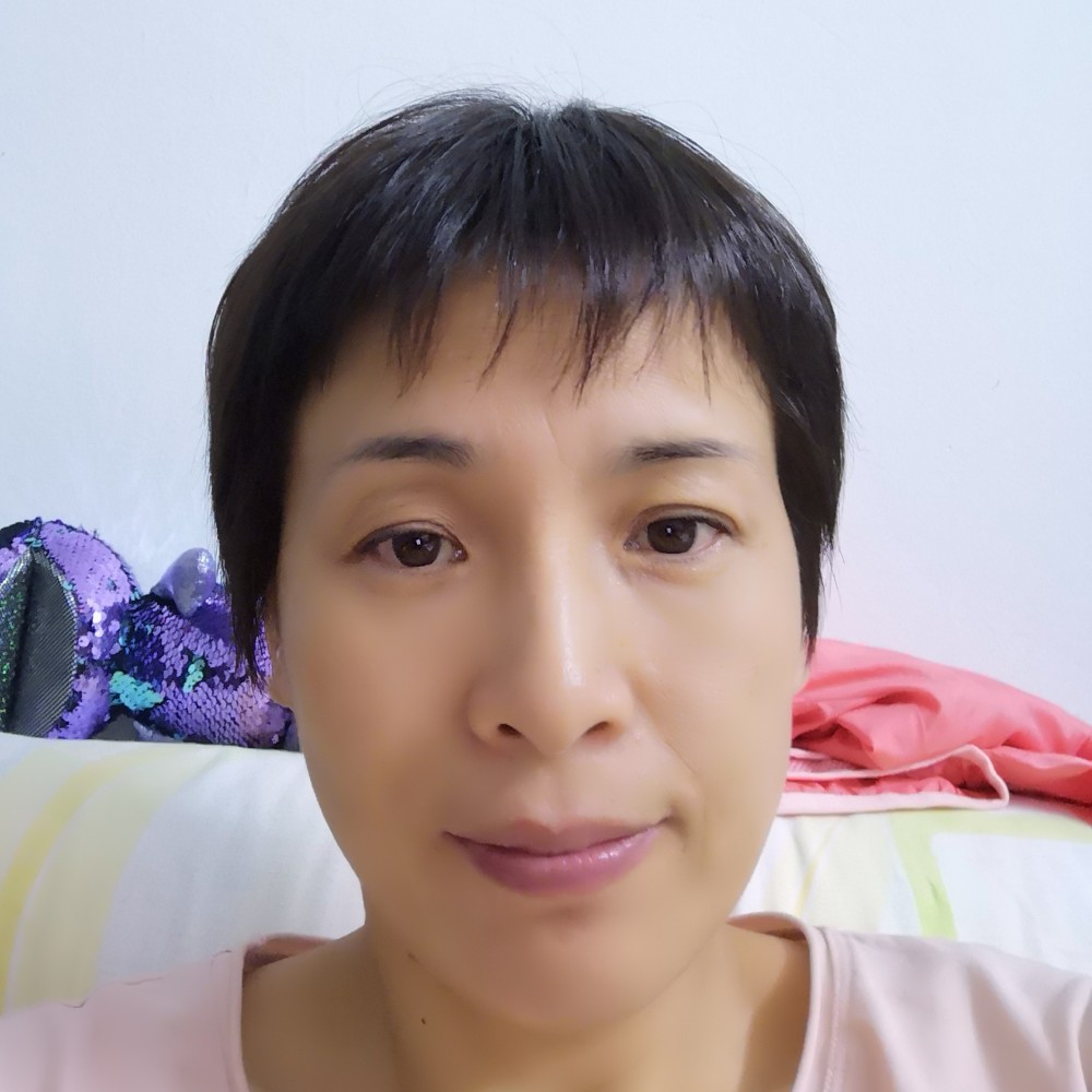 如意女人的照片