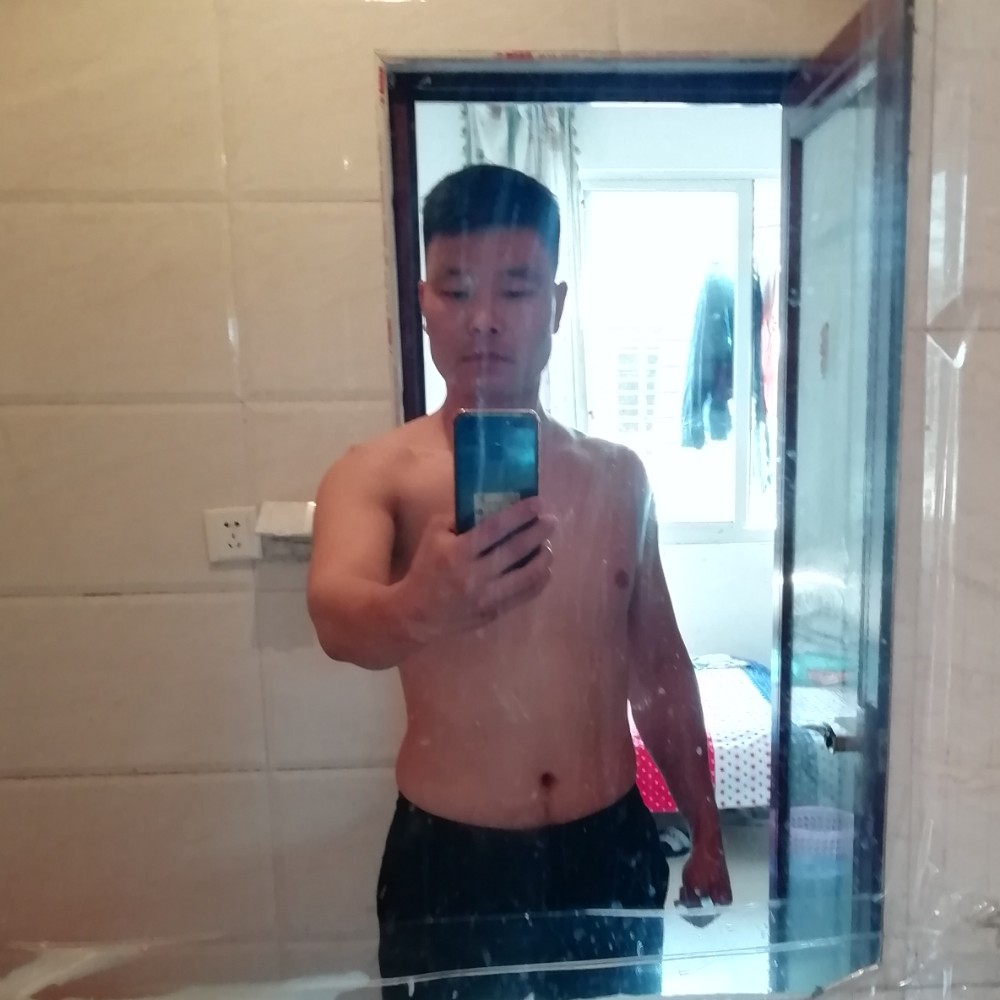 易中89的照片