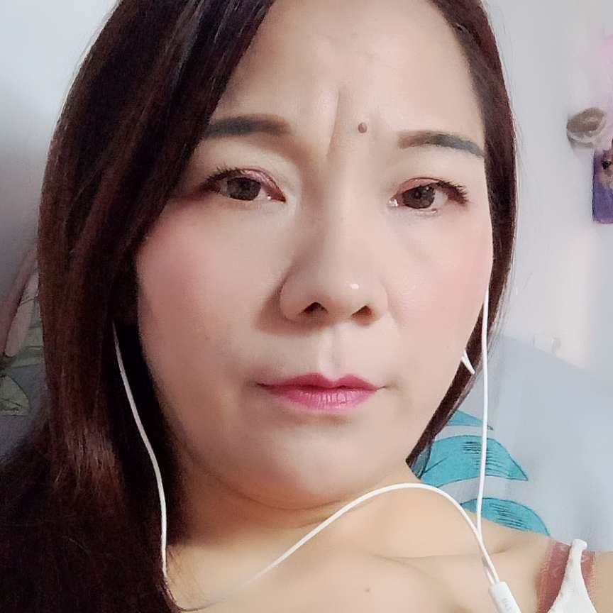 芹菜回眸热情的照片