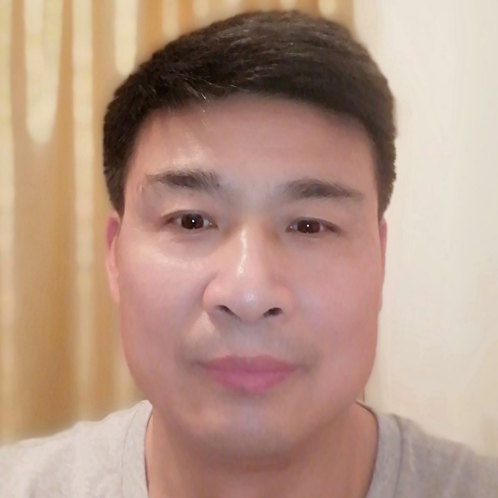 滾滚红尘中的照片