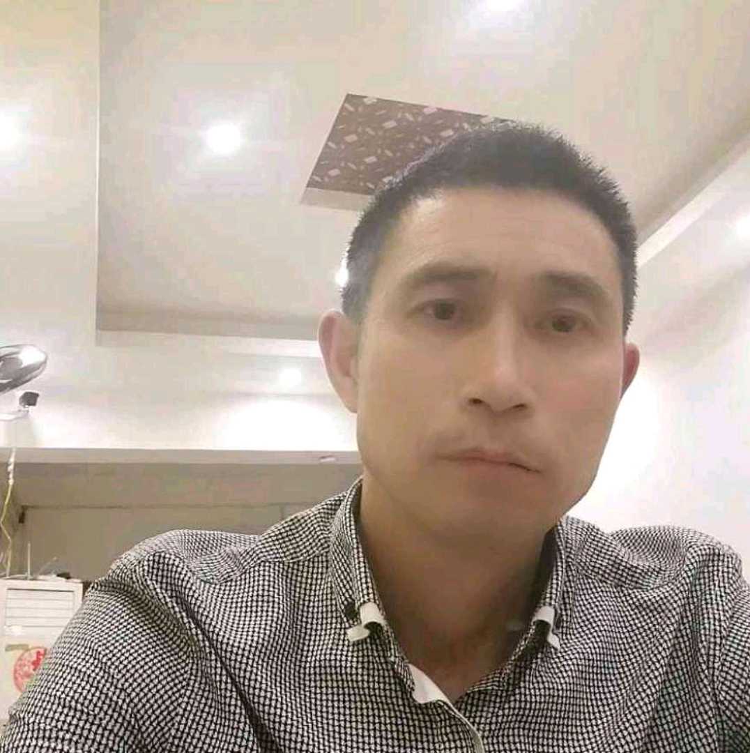 霸气的尘宵的照片