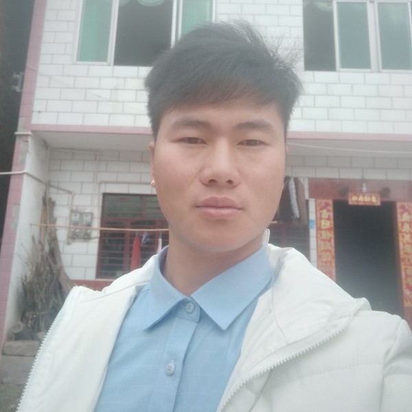 傻傻回首兮颜的照片