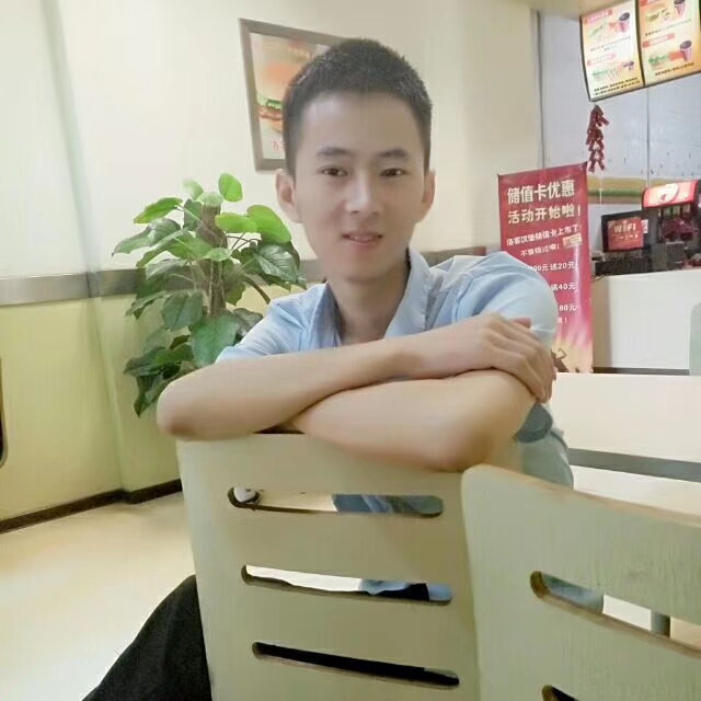 日月灯明的照片