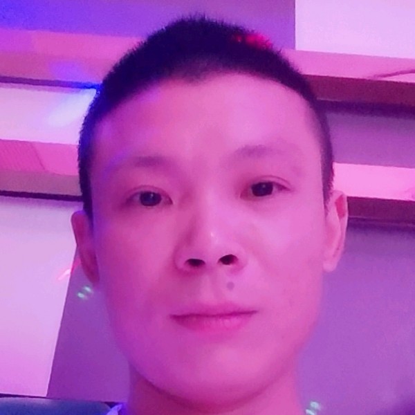 夜掩饰悲伤的照片