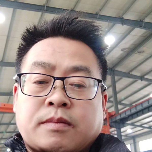 默默保卫星月的照片