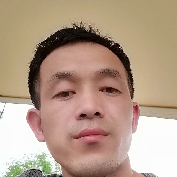 翩飞和小土豆的照片