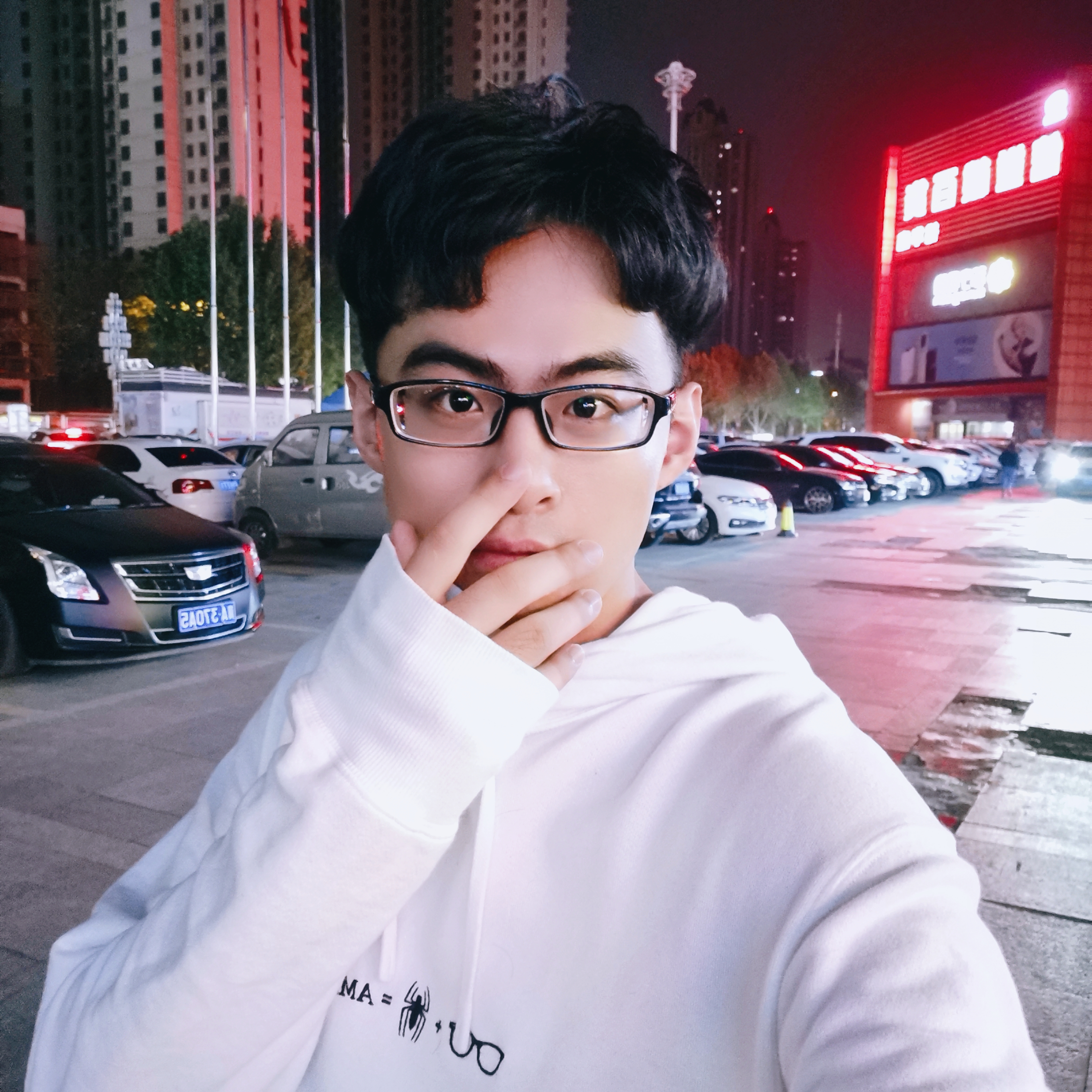 변백현的照片