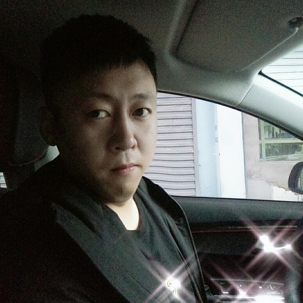 怕孤独苦恋小蜜蜂的照片