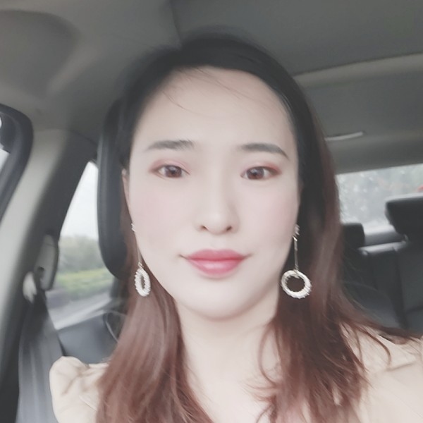 风吹樱花落້໌ᮩ的照片