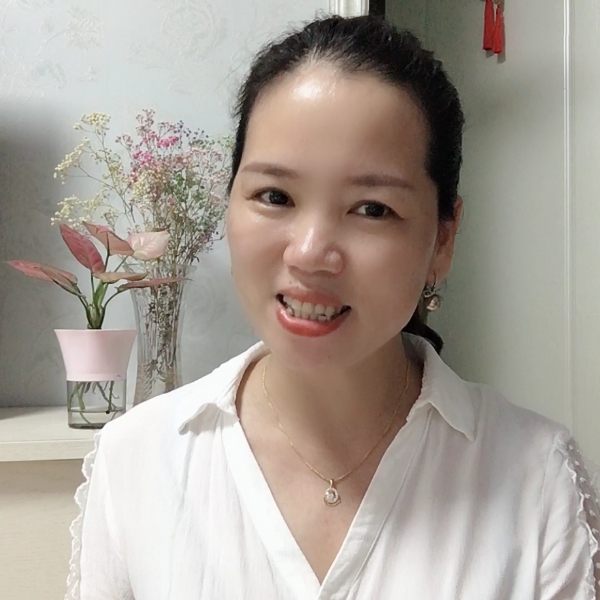艾莉沙的照片