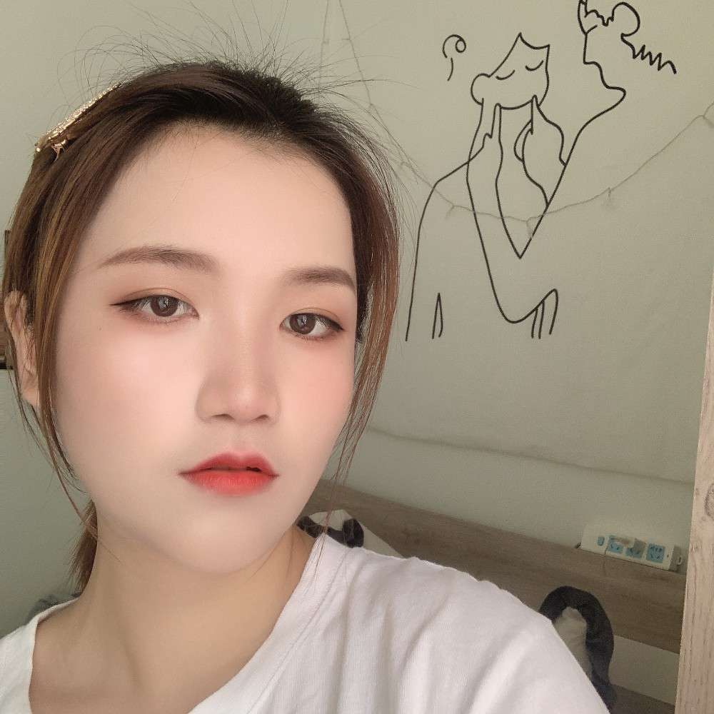 娜比璐璐的照片