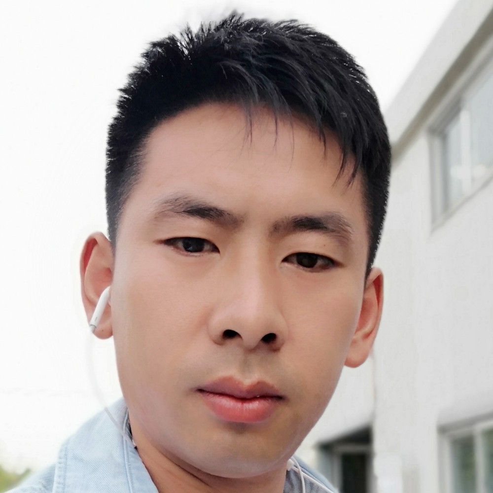 眼睛大保卫香菇的照片