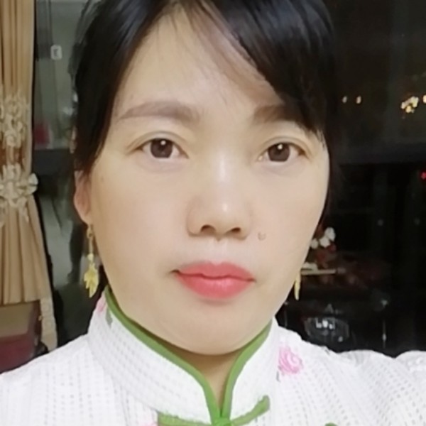 老实放弃美女的照片