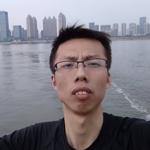 那一抹湛蓝的天空的照片
