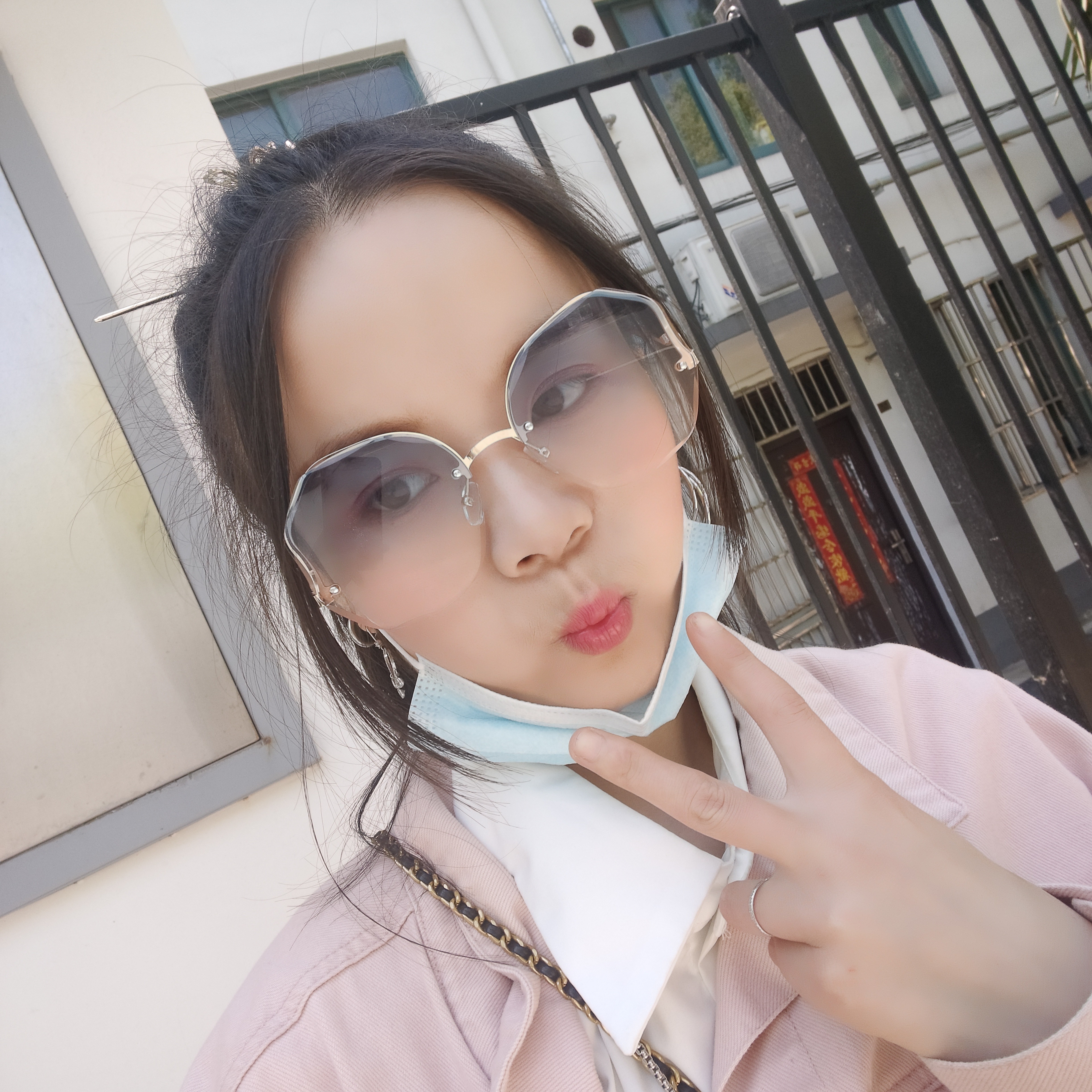 社会你丁姐的照片