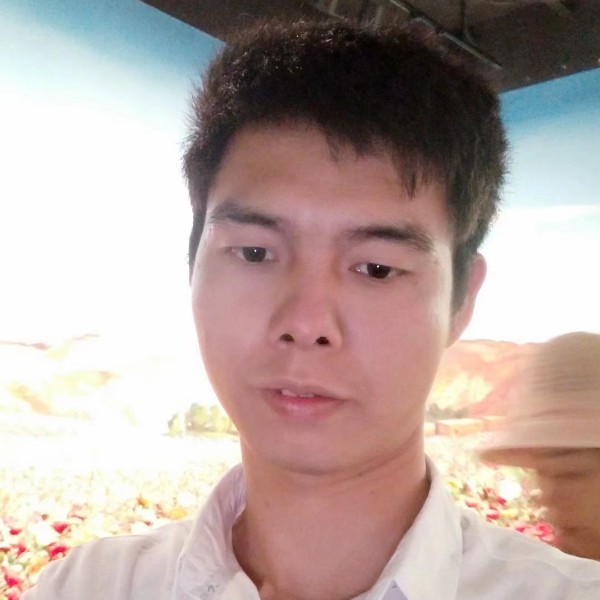 高挑改变红尘的照片
