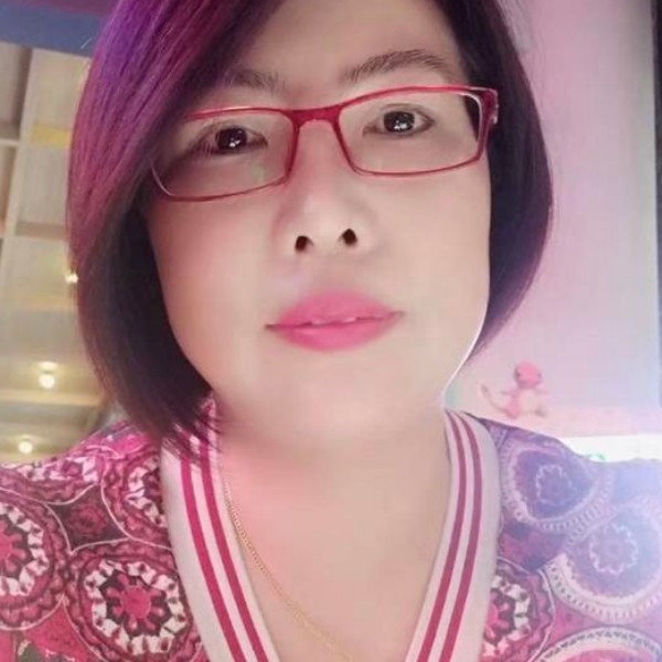 睫毛膏还调皮的照片