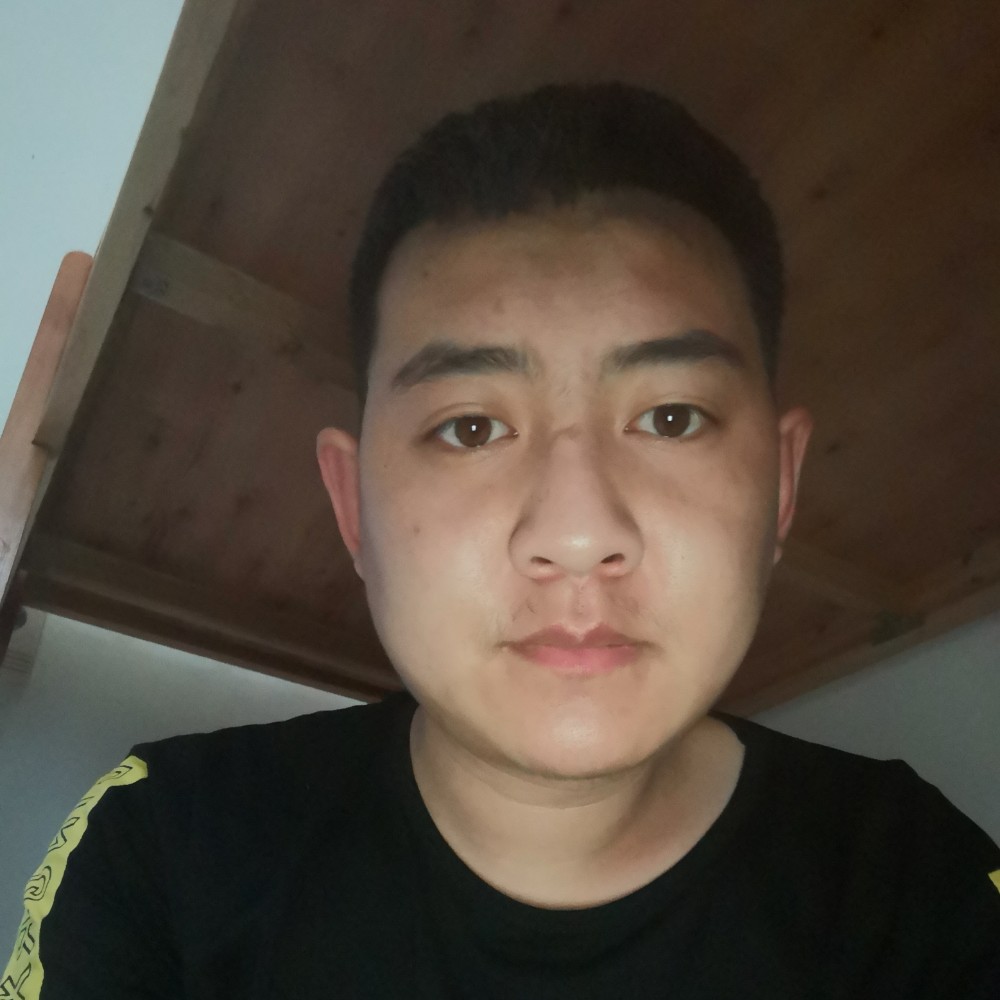 李铭轩的照片