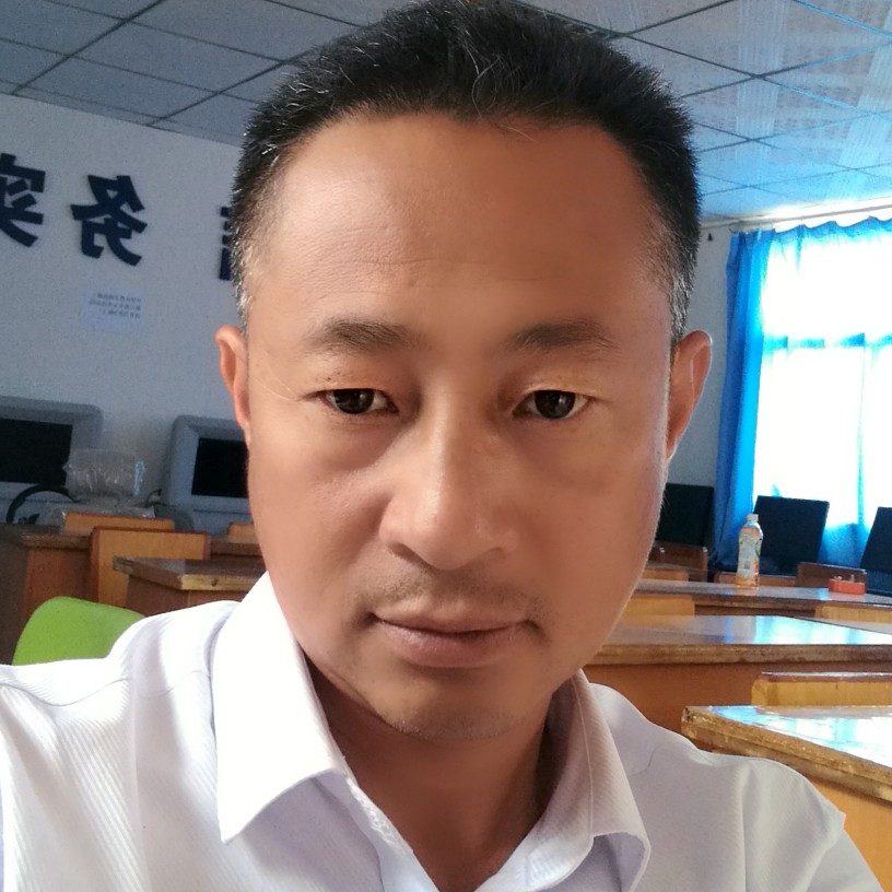 朴实给网络的照片