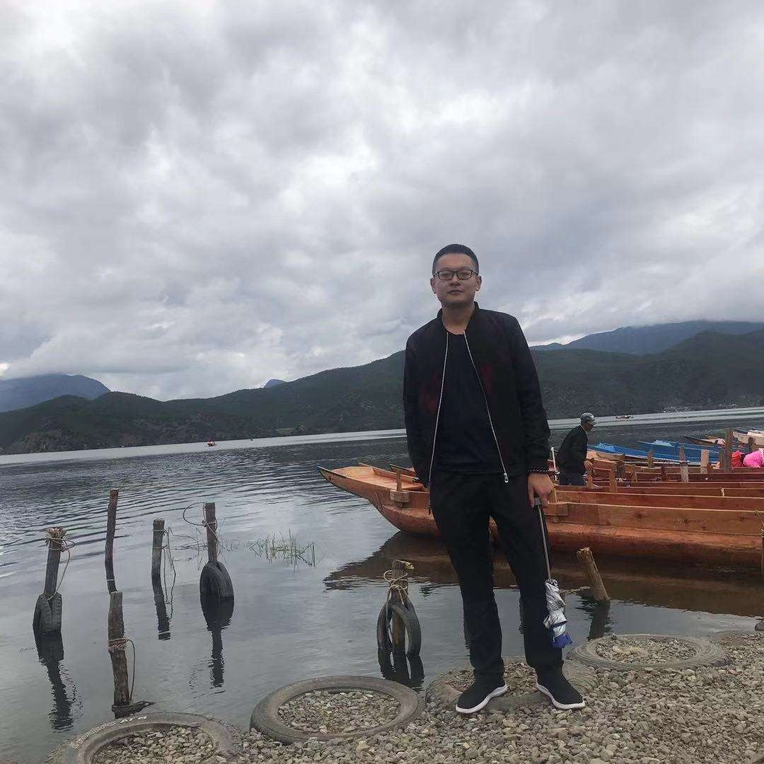 执笔续春秋的照片