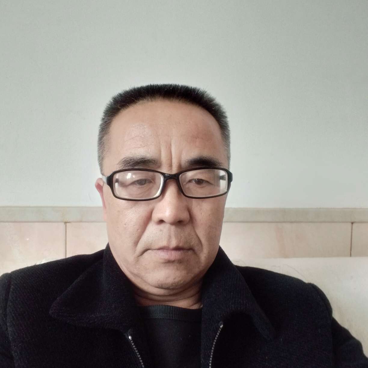 典雅凝眸电源的照片