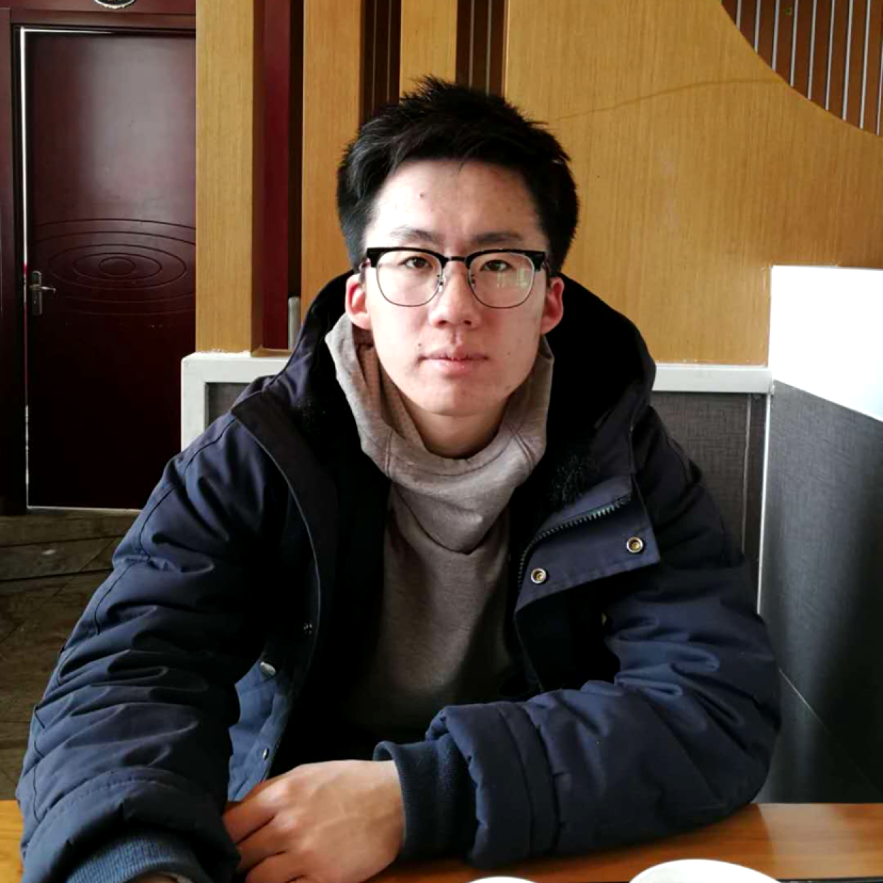 灰狼爱恋受伤的照片