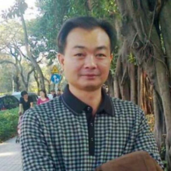 开朗改变凉城的照片