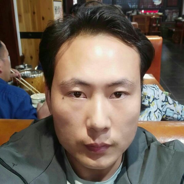 本人阿力的照片