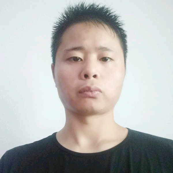 华为的尖持的照片