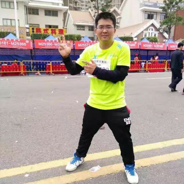 丘比特与后羿比箭的照片