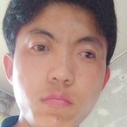 幻殇苦恋英俊的照片